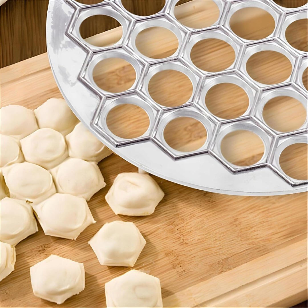 Pelmeni Maker, Teigtaschenfomer aus Aluminiumlegierung, Gulliver Teigform für 37 Pelmeni, DIY Form,