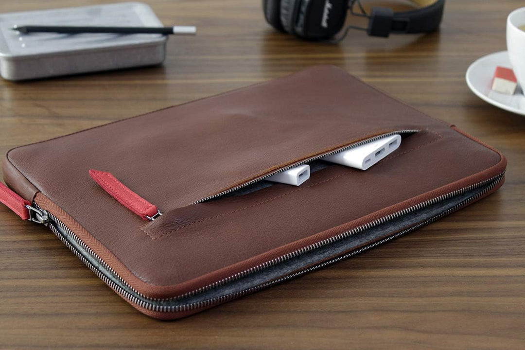 Pack & Smooch Für MacBook Pro 13 / MacBook Air 13 (M1 / M2) Hülle Pflanzlich Gegerbtes Leder Handmad