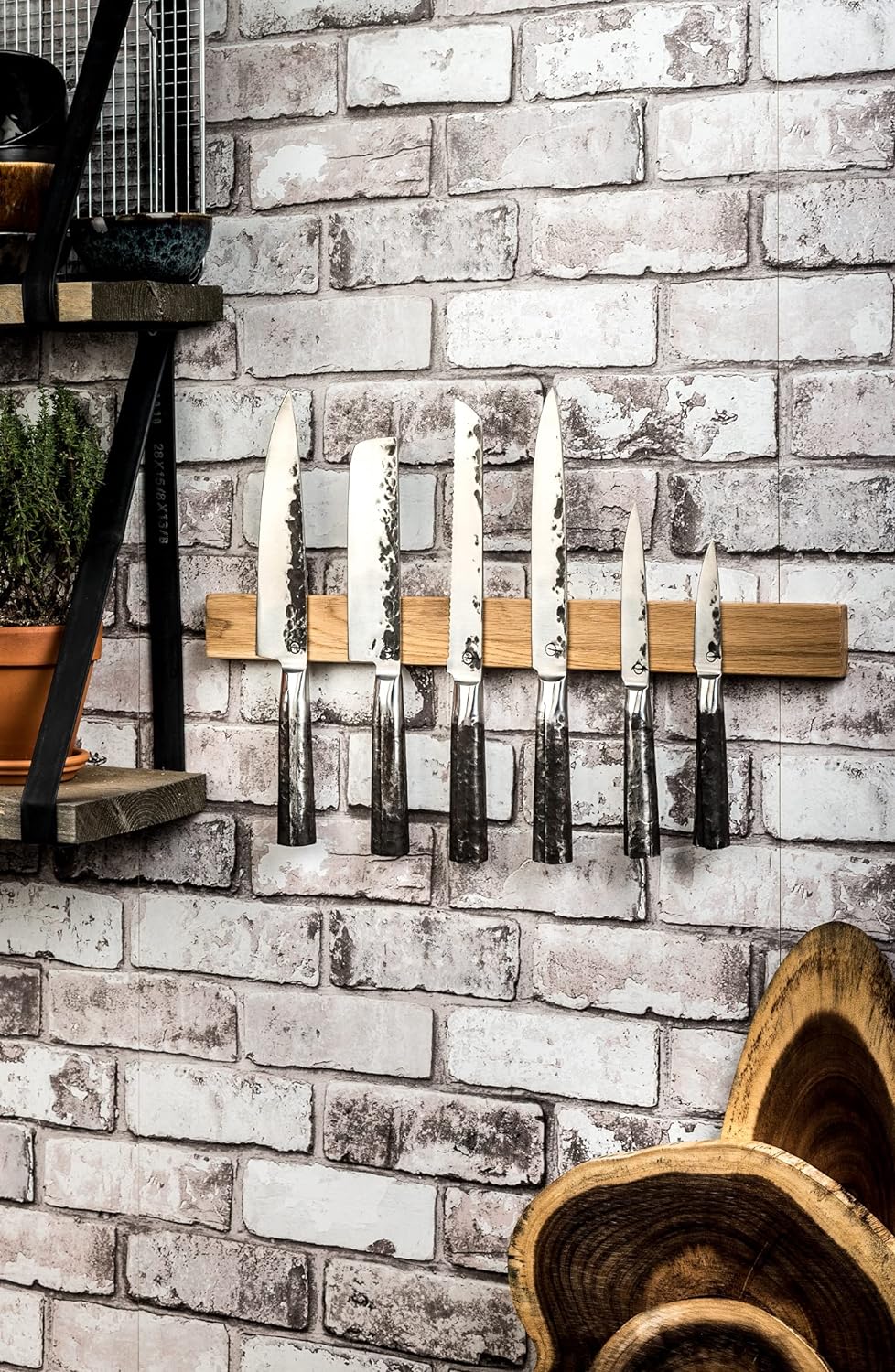 Forged Intense Brotmesser 20cm, handgefertigt, in Holzkiste