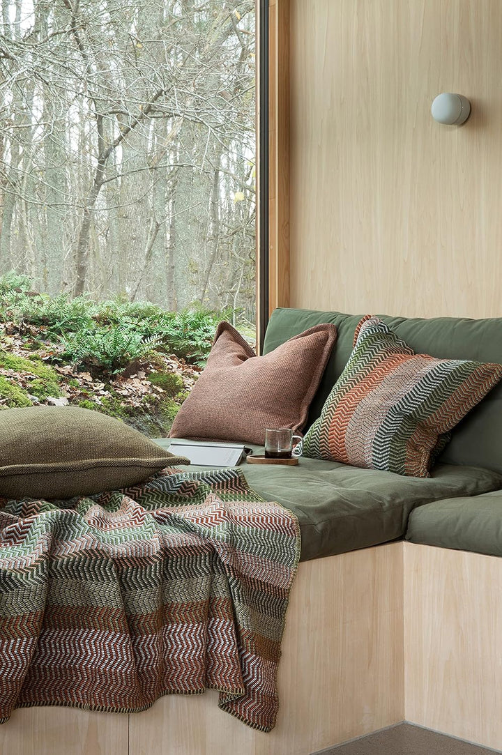 RØROS TWEED - Fri - Wolldecke aus norwegischer Lammwolle - Design von Anderssen & Voll - Deckenmasse