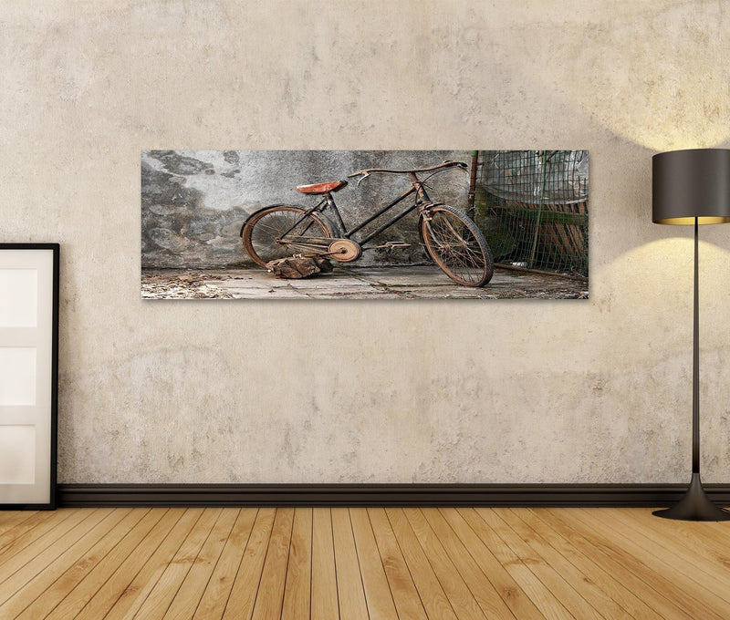 islandburner Bild Bilder auf Leinwand altes rostiges Fahrrad über einem Grunge Hintergrund Wandbild,