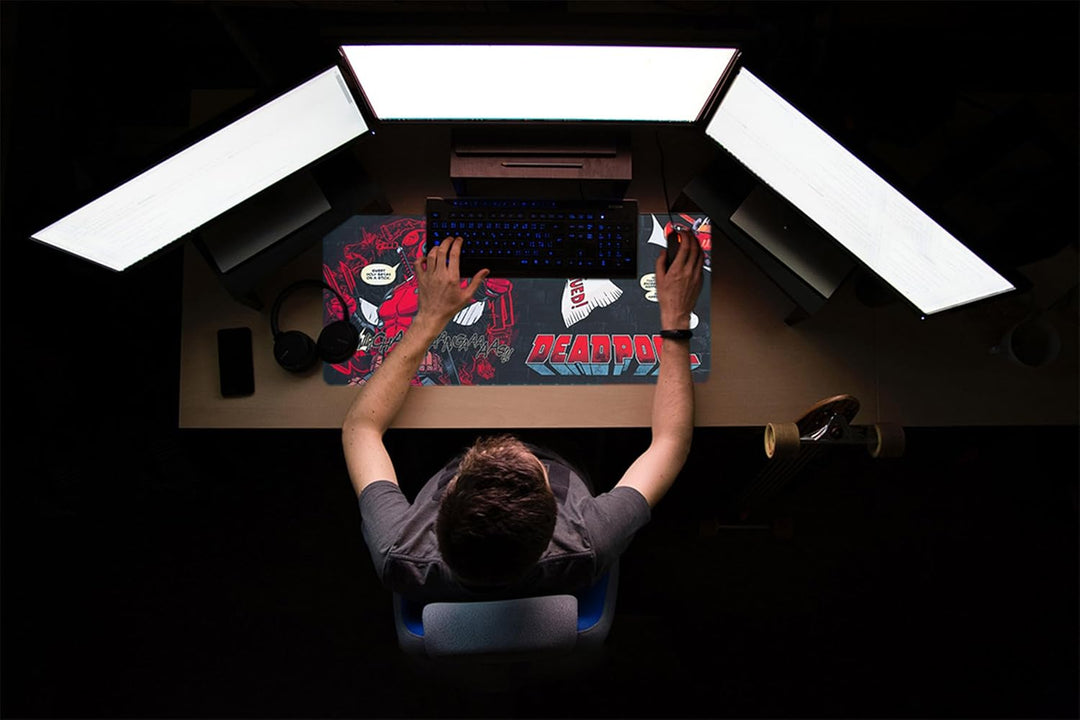 Grupo Erik Gaming Mauspad XXL Marvel Deadpool Gaming Mousepad XXL rutschfest und Wasserabweisend Mau