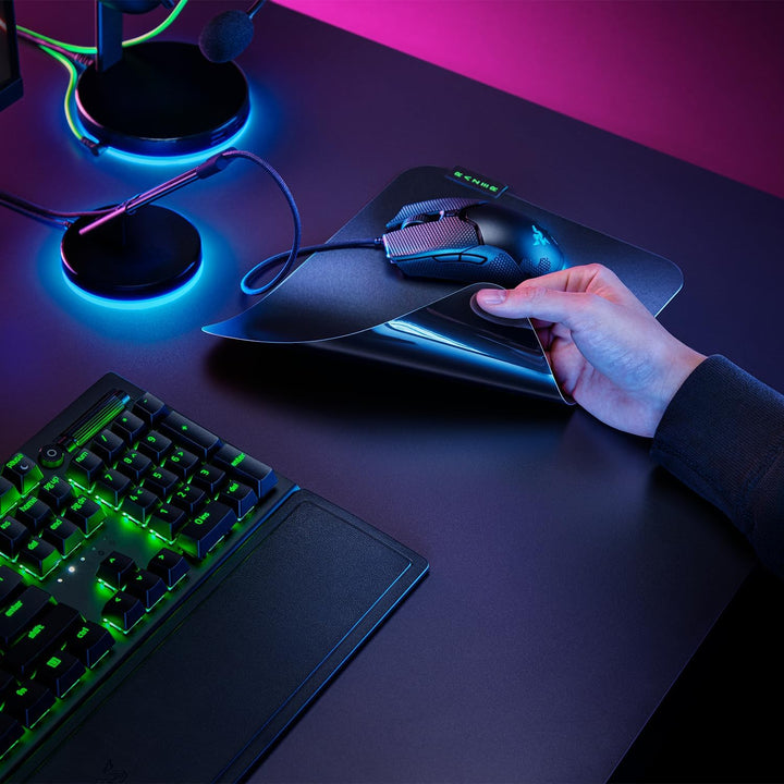 Razer Sphex V3 Large - Ultra dünnes Gaming-Mauspad (450 mm breit x 400 mm hoch, Glattes Design, Robu
