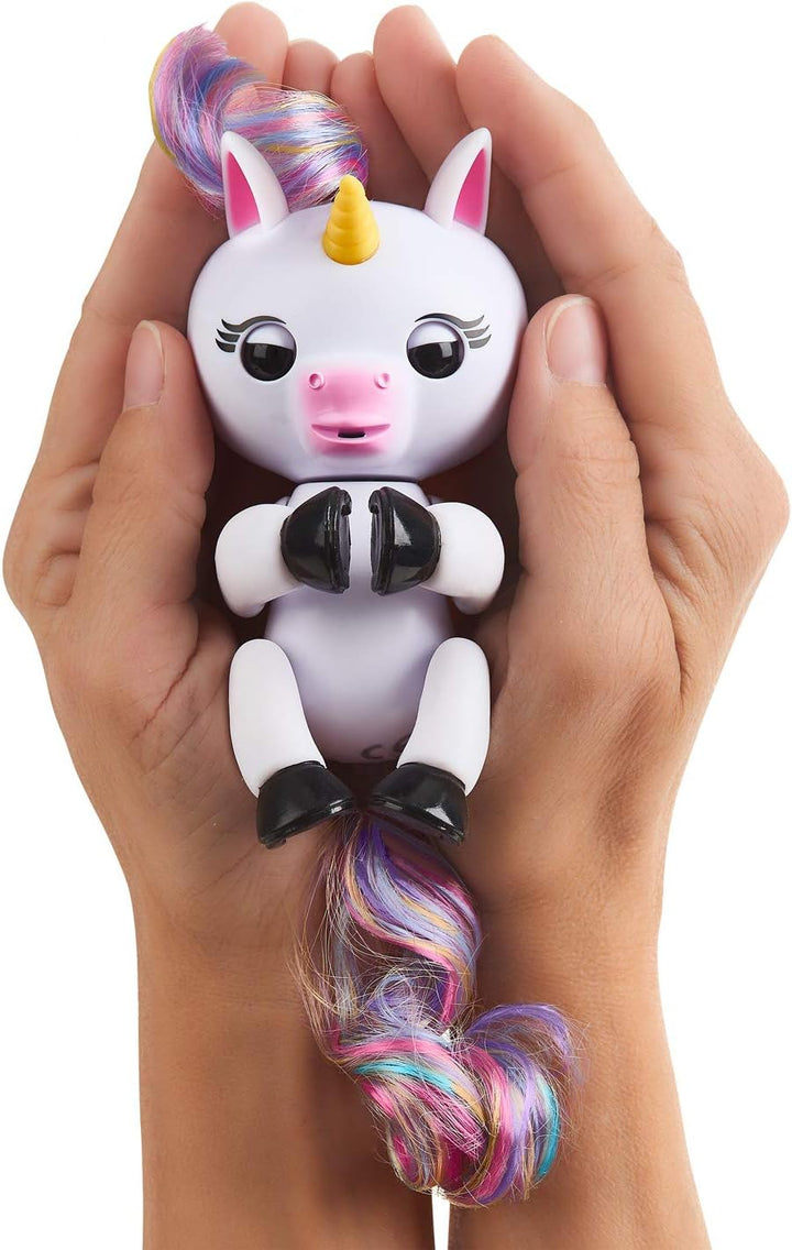 Fingerlings Einhorn weiss mit Regenbogenmähne, interaktives Spielzeug, reagiert auf Geräusche, Beweg