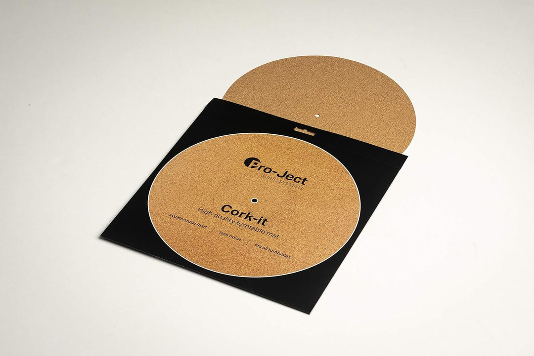 Pro-Ject Cork Mat Plattentellerauflagematte aus Naturkork & Pro-Ject Clean it Karbonfaser Nadelbürst