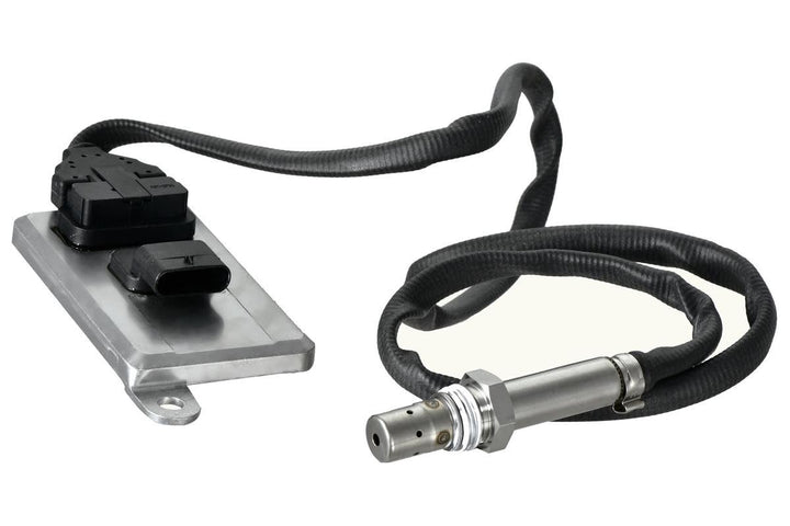 HELLA 6PN 358 186-811 NOx-Sensor, NOx-Katalysator - 24V - 5-polig