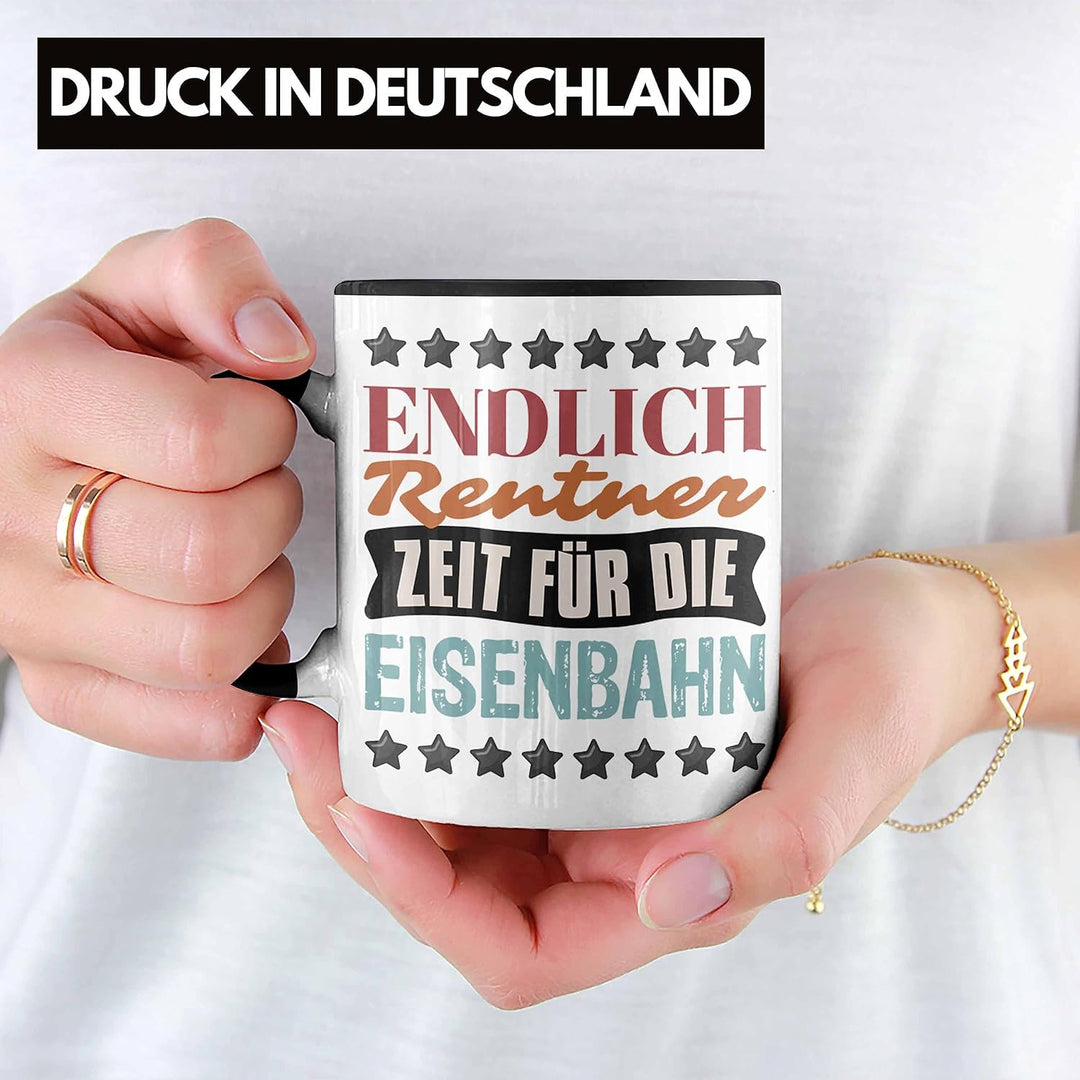 Trendation - Eisenbahner Tasse Geschenk für Modelleisenbahn-Fans Geschenkidee Endlich Rente Zeit für
