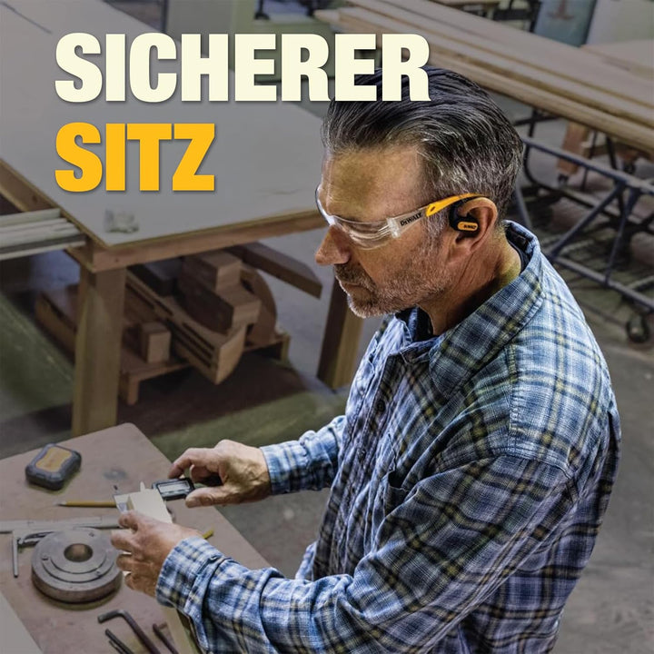 DEWALT Heavy Duty Open Ear Kopfhörer Bluetooth 5.3 Kabellose In-Ear Ohrhörer IP55 44 Std. Akkulaufze
