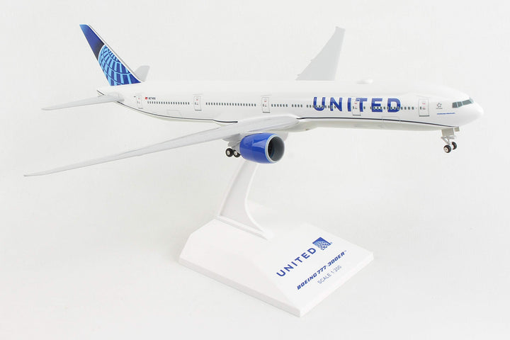SKR1054 Boeing 777-300ER United Airlines NL 2019 N2749U Scale 1/200 Modern 1/200, Modern 1/200