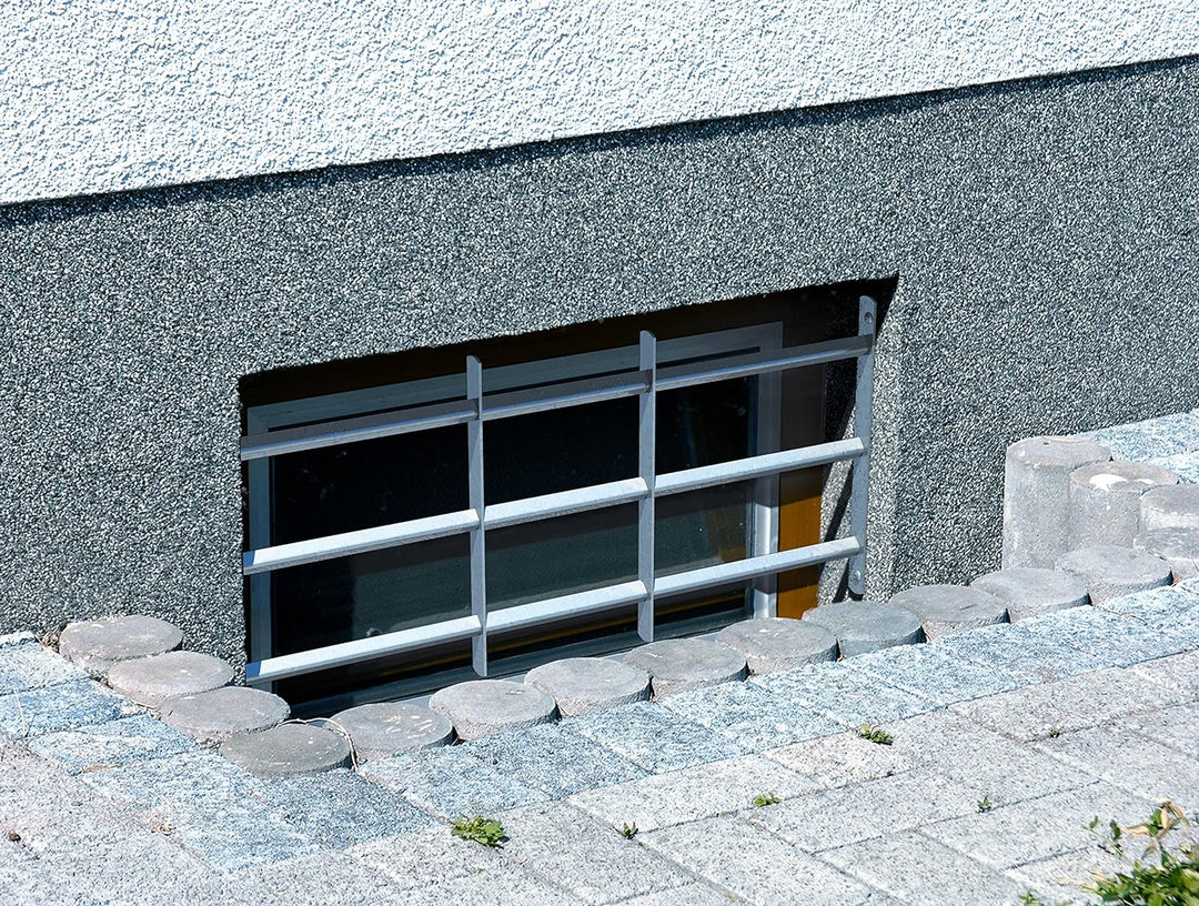 Alberts 553685 Fenstergitter Venlo | ausziehbar | galvanisch blau verzinkt | 300 x 700-1050 mm 300 x