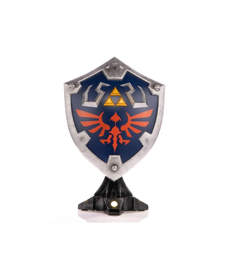 First 4 Figures Zelda Hylian Shield Standard Edition Statuette PVC 29 cm, BOTWHS, Schwarz