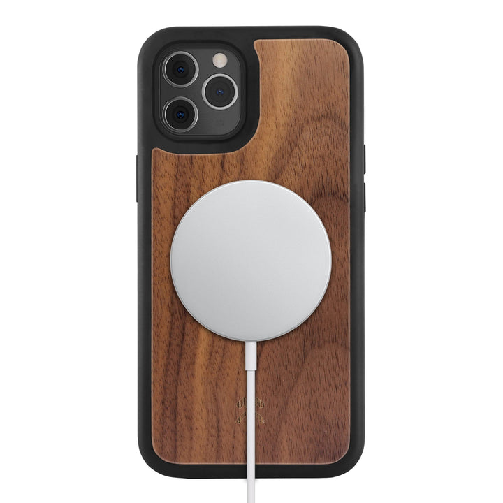 Woodcessories - Magnetisches Bumper Case kompatibel mit iPhone 12 Pro Max Hülle mit Magnet aus Holz,