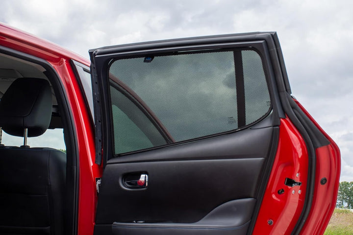 Satz Car Shades kompatibel mit Nissan Leaf (ZE1) 2018-,exkl. Modelle mit Rückfahrkamera (4-teilig)