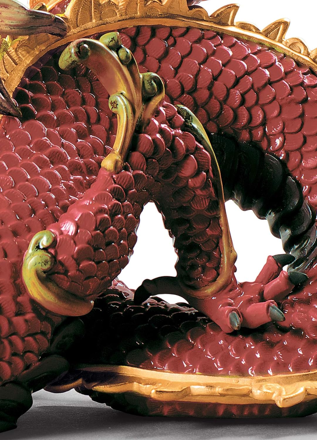 LLADRÓ Skulptur Majestätischer Drache. Drachen. Porzellan.