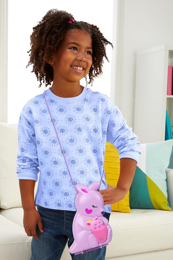 Polly Pocket Mama und Joey Känguru Tasche - 2-in-1-Spielset mit Tierkinderzimmer, 2 Puppen, 7 Tieren