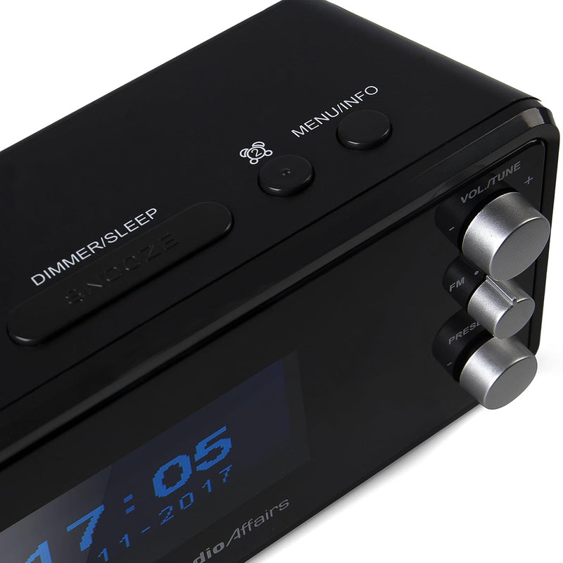 AudioAffairs Digitaler Radiowecker DAB+ | UKW/FM | dimmbares Display | Wecker mit Radio oder Alarmto