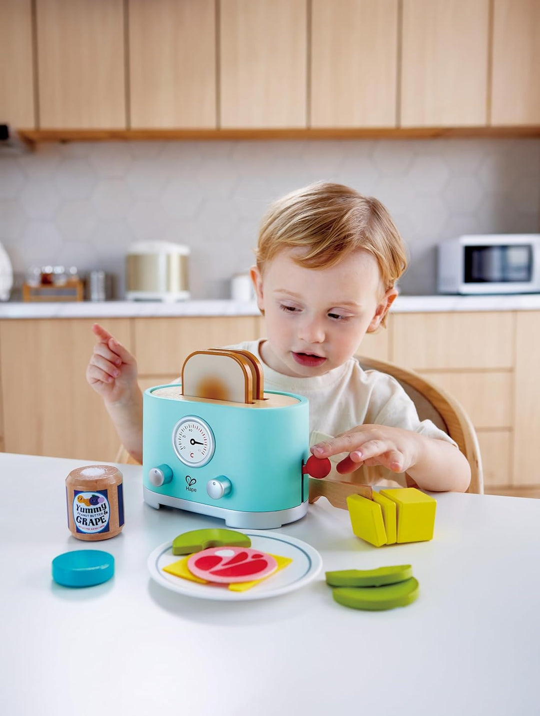 Hape Pop-up-Toaster-Set Kling, Timer & Zubehör, realistisches Spielen, ab 24 Monaten, fantasievoller