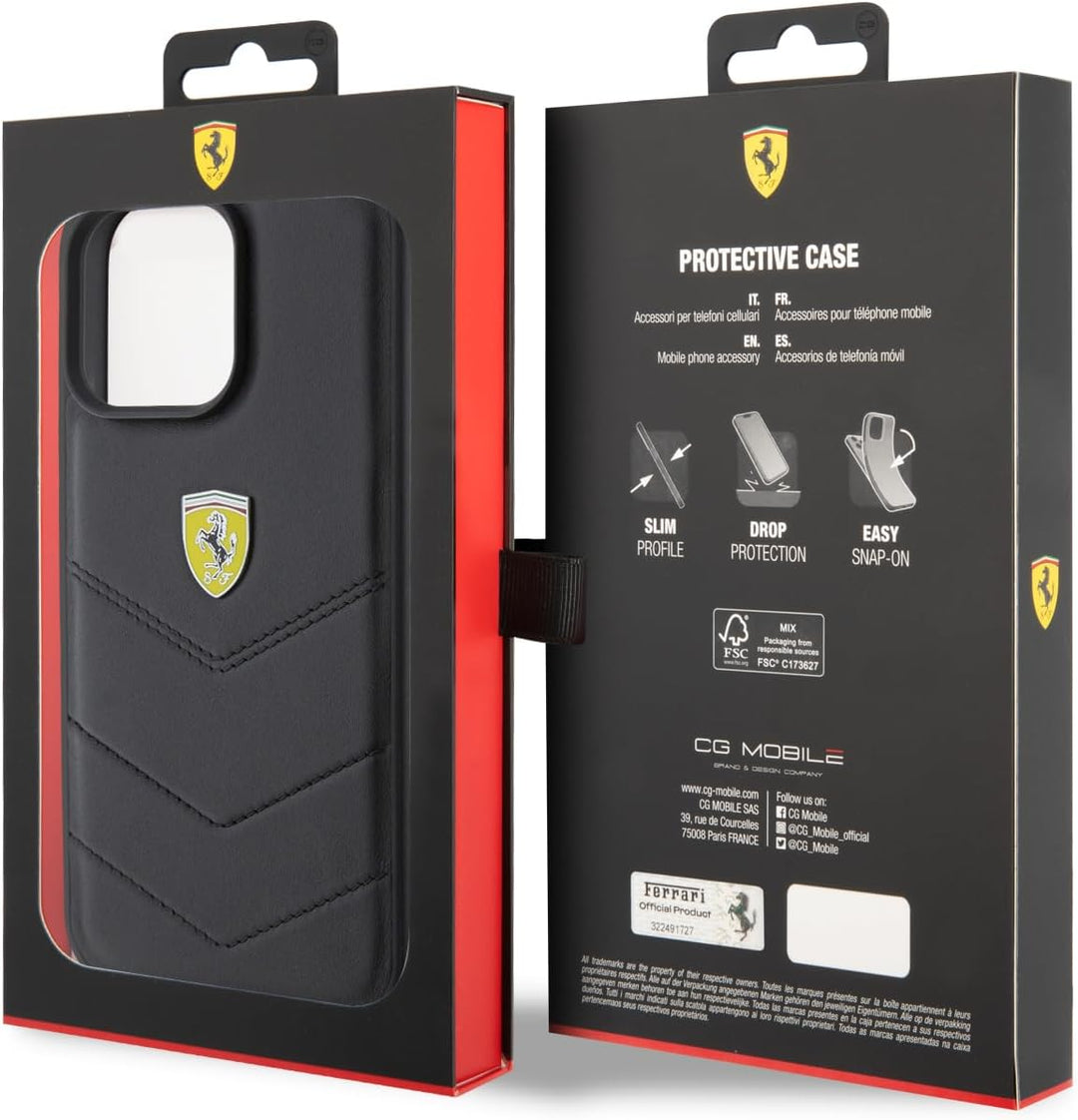 Ferrari FEHCP15XRDUK Hülle für iPhone 15 Pro Max 6.7" Schwarz hardcase Quilted Metal Logo