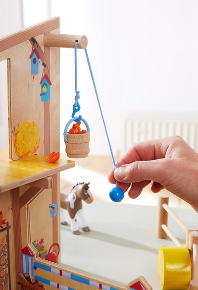 HABA 306156 - Little Friends – Reiterhof Pferdeglück, Zubehör für Biegepuppen ab 3 Jahren, Bunt