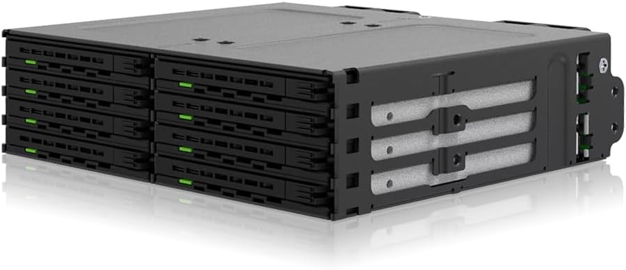 ICY DOCK 8X 2,5" SATA/SAS HDD/SSD Wechselrahmen mit schraubenlosen Trays in 5,25" Schacht - ExpressC