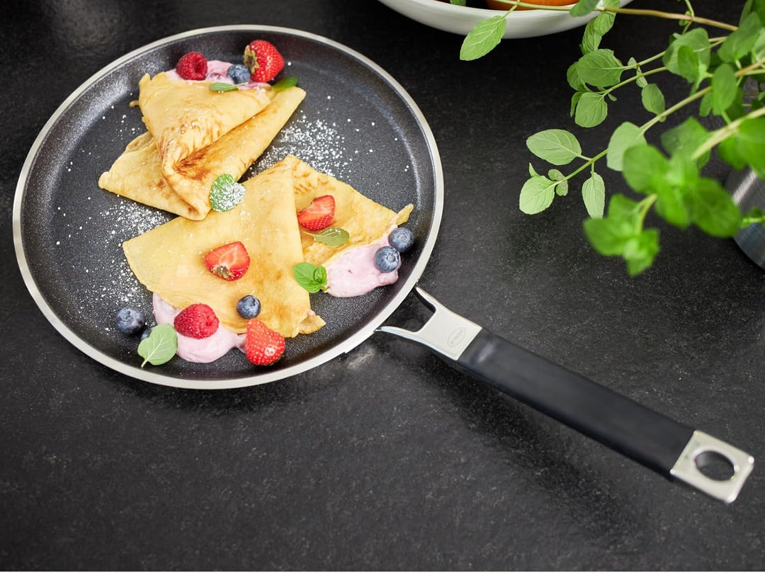 RÖSLE SILENCE PRO Crêpes Pfanne, Hochwertige Bratpfanne mit kratzfester Premium-Antihaftversiegelung
