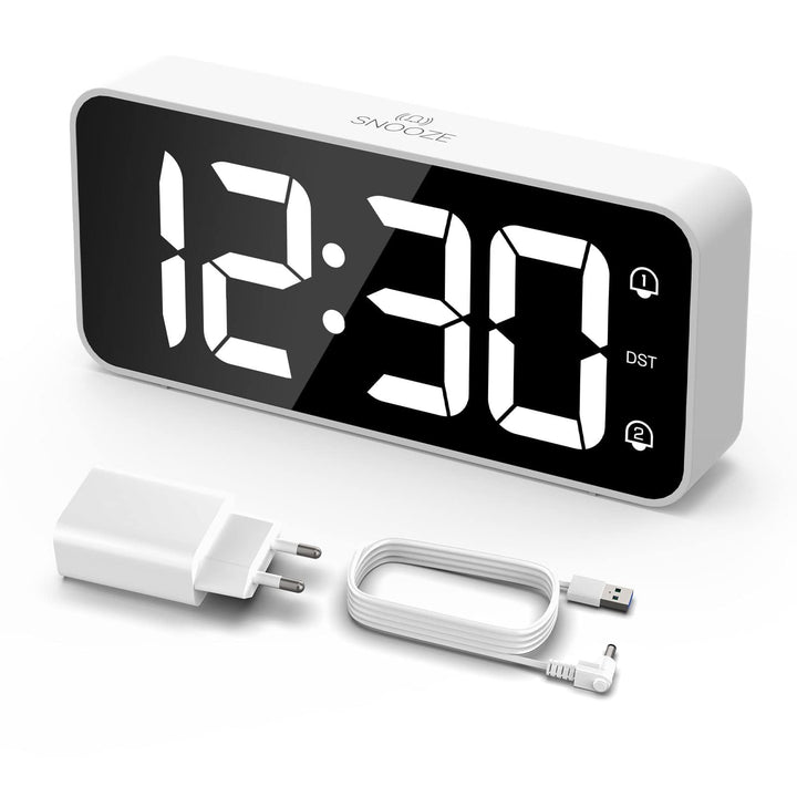 LATEC Wecker Digital, LED Digitaler Wecker mit 2 Alarme Snooze, Digital Uhr mit USB-Ladeanschluss, 0