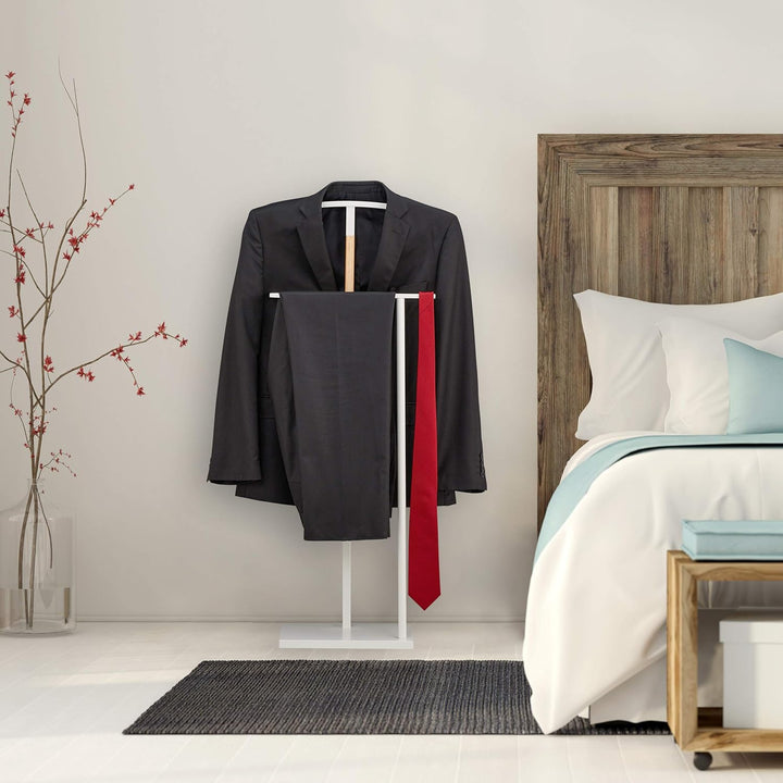 Relaxdays Herrendiener, für Anzug & Hose, Holz Metall Mix, Schlafzimmer, Kleiderbutler, HBT 107 x 48