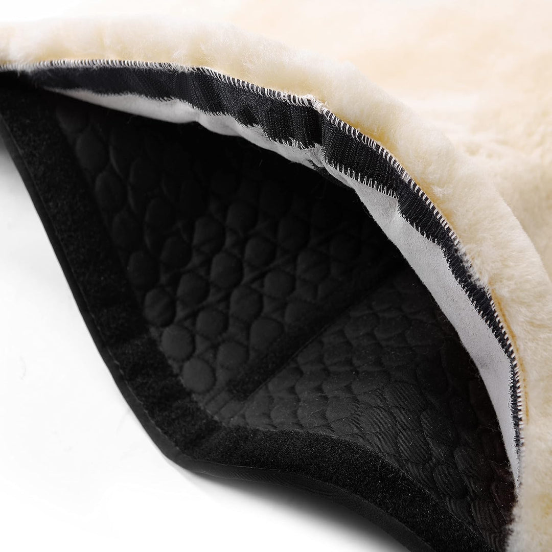 Westernpad/Western-Satteldecke Christ– Westernsattelpad aus echtem Lammfell (20mm Wollhöhe), Einschu