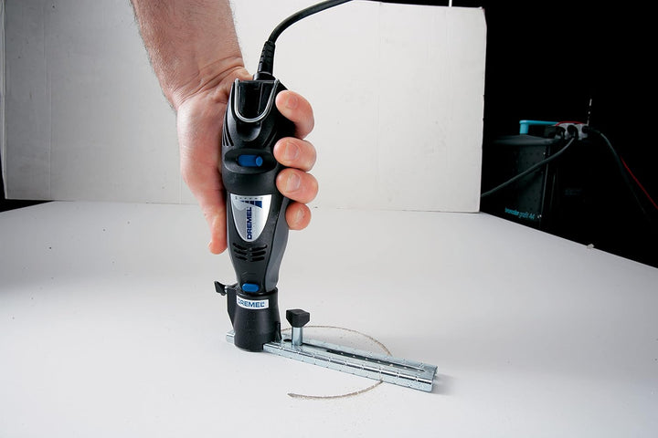 Dremel 678-01 Circle Cutter and Straight Edge Guide