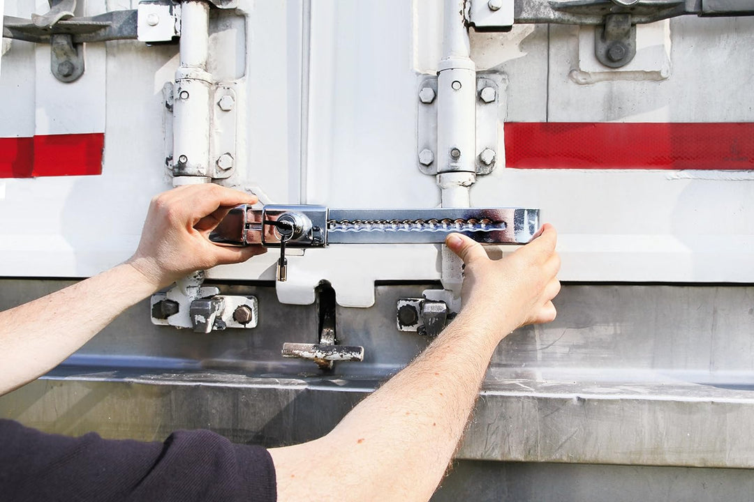 Lampa 98667. Stosszahn 3 Klemme für Türen hinten Sattelauflieger