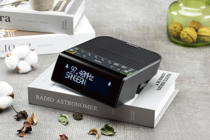 Sangean DCR-90 Radiowecker mit DAB+/UKW, Bluetooth, sattem Klang, dimmbarem Display & zeitlosem Desi