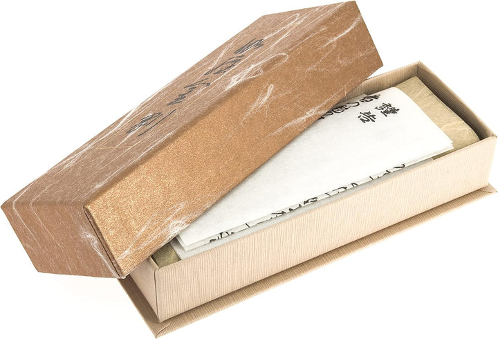 Tierra Zen Kyara Kongo von Nippon Kodo, Medium, in Geschenkbox, Aloeswood Stück