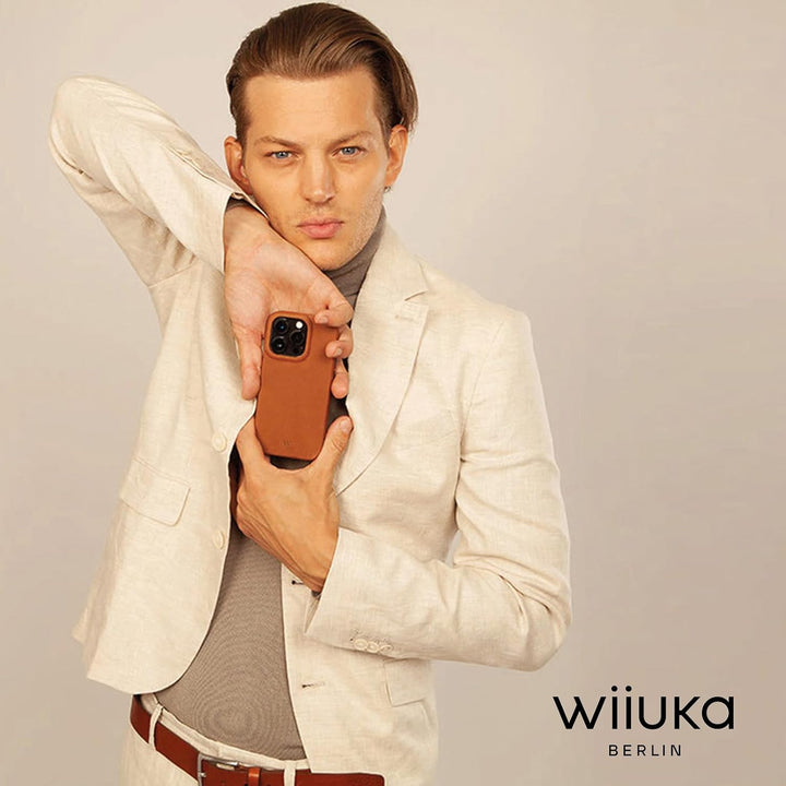 WIIUKA Hülle für iPhone 15 Pro, Leder aus Deutschland, Lederhülle extra Dünn, Premium Handyhülle, Ca