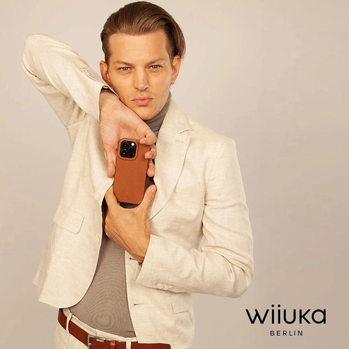 WIIUKA Hülle für iPhone 15 Pro, Leder aus Deutschland, Lederhülle extra Dünn, Premium Handyhülle, Ca