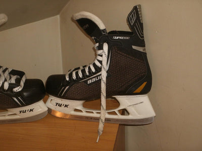 Bauer Kinder Schlittschuh Supreme S 140 Youth Eishockeyschlittschuh 7/25 Schwarz/Silber, 7/25 Schwar