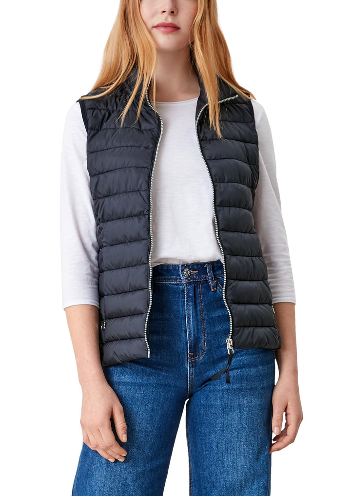 s.Oliver Herren Steppweste – Slim Fit, leicht gefüttert, Stehkragen – Funktional für Outdoor, Überga