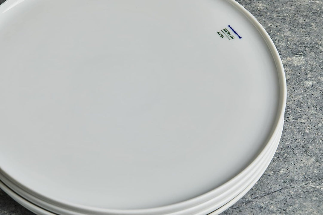 KPM Berlin LAB Teller 33 cm, Porzellan, Speiseteller, Porzellanteller, handmade, weiss im Geschenkka