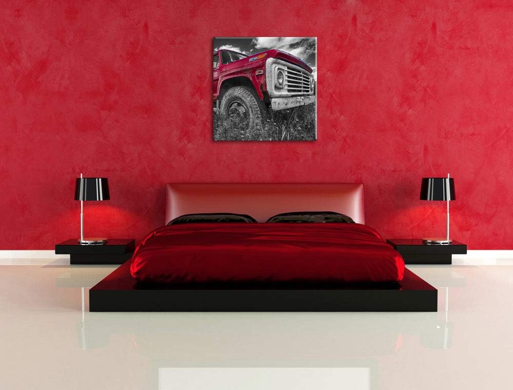 Pixxprint Truck in USA auf Blumenwiese 70x70cm Leinwandbild Wandbild Kunstdruck, 70x70