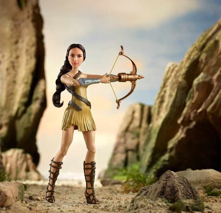 DC Comics FDF35 Battle-Ready Wonder Woman Puppe, Actionfigur, bereit für den Kampf Wonder Women mit