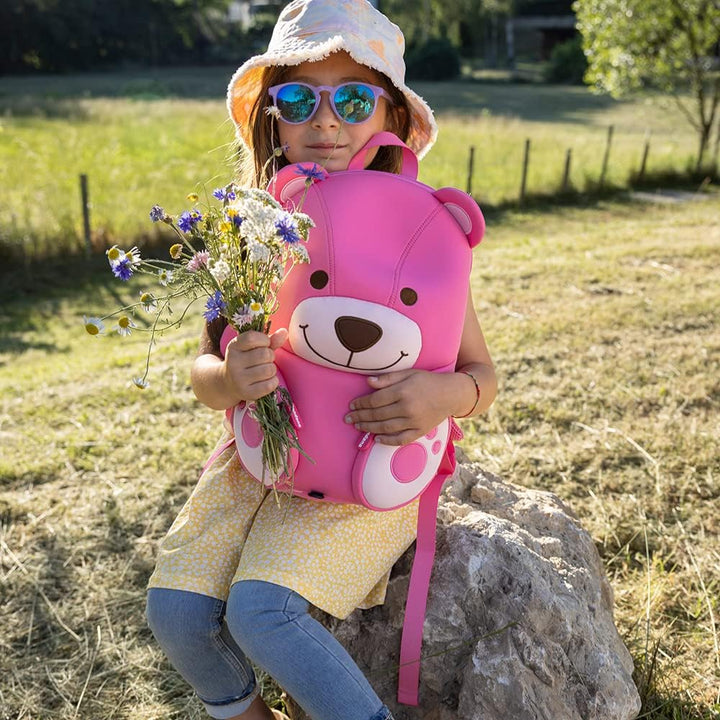 Pandana Grosser Kinderrucksack Bella Bär mit Brustgurt für Mädchen im Kindergarten oder Kita aus iso