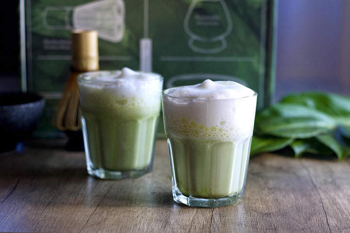Matcha Set aus Besen, Schale, Löffel und Besenhalter - handgefertigtes Geschenk-Set für die traditio