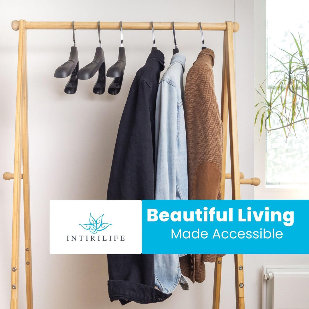 Kleiderbügel in UNIVERSAL SCHWARZ - 20 Stück breite Kleiderbügel aus Kunststoff mit Anti-Rutsch Ober