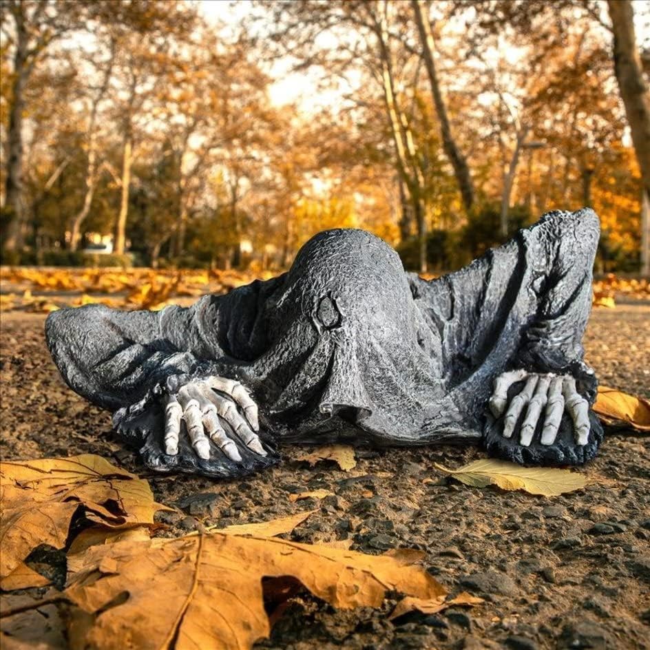 Design Toscano Figur "Der aus dem Grab kriecht", Masse: 37 x 19 x 11.5 cm 1 kg Der aus dem Grab kric