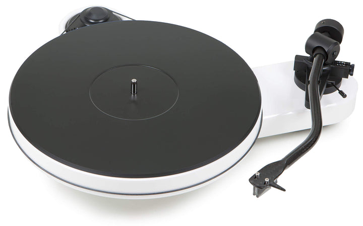 Pro-Ject RPM 3 Carbon Plattenspieler mit Riemenantrieb (inkl. Ortofon 2M Silver, Weiss) inkl. Ortofo