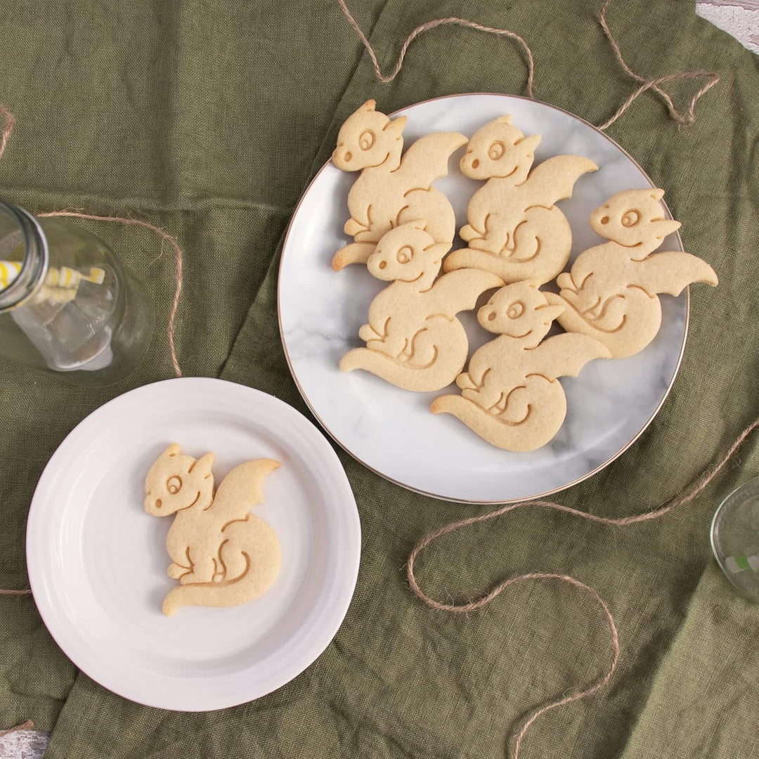 2er Set Drachen Ausstechformen (Formen: Ausgewachsener Drache und Baby-Drache), 2 Teile, Bakerlogy