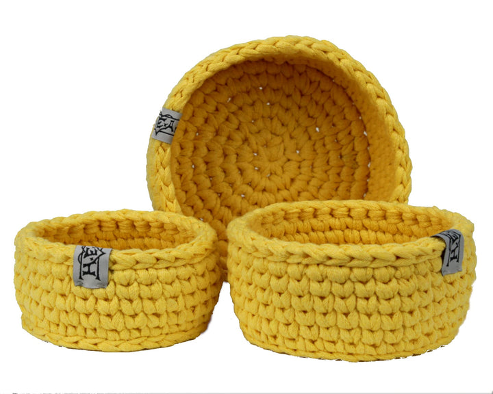 Utensilo 3er Set gehäkelt Handarbeit gelb Oster-körbchen nachhaltig aus Textilgarn recycelte