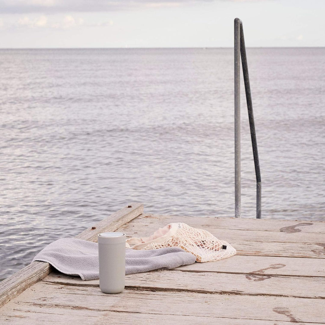 Stelton Reisebecher, Metall, Soft Light Grey, 0.4 l, 680-13 1 Stück (1er Pack) Soft Light Grey, 1 St