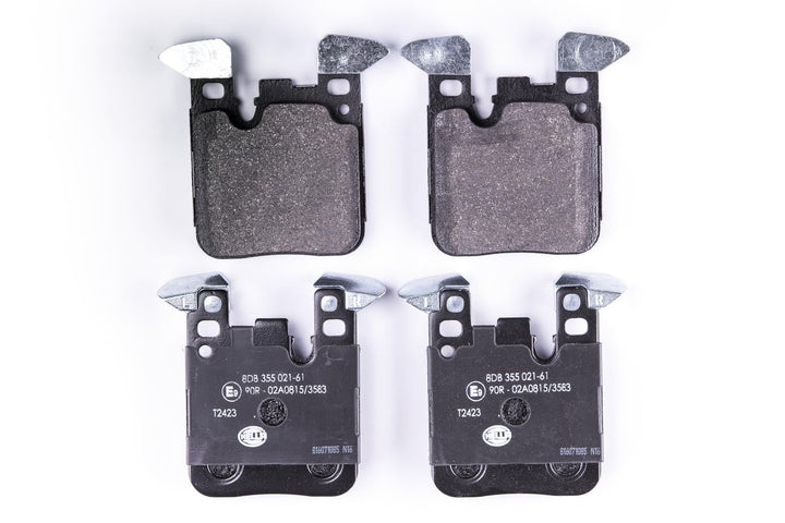 HELLA PAGID 8DB 355 021-611 Bremsbelagsatz - T2423 - Dicke/Stärke: 16.8mm - Bremssystem: Brembo - fü