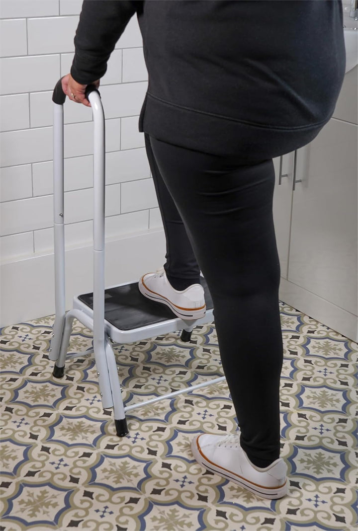 Aidapt Tritthocker-Plattformstütze mit weichem Handlauf und rutschfester Oberfläche und Gummifüssen