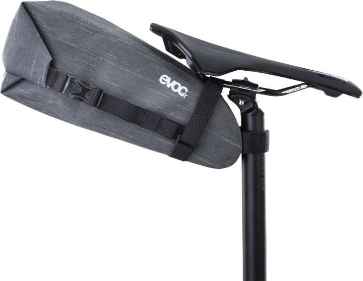 EVOC SEAT PACK WP 4, einfache Satteltasche (leichtes Fahrradzubehör, wasserfeste Bikebag, Fahrrad Ta